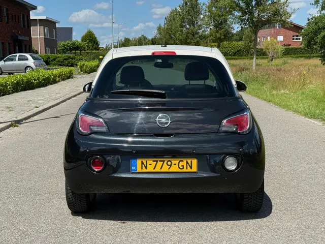 Opel ADAM 1.4 | Airco | Cruise | LM | Radio | 2014 Benzine 6