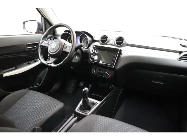 Suzuki Swift 1.2 Select Smart Hybrid 2024 Benzine 3