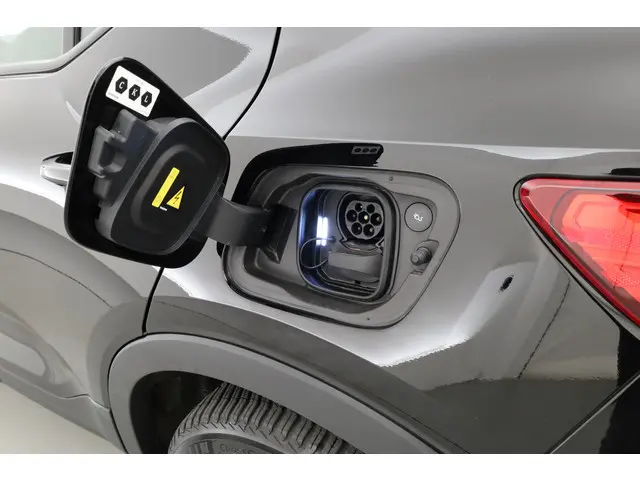 Volvo XC40 Recharge Plus 2023 Elektrisch 37