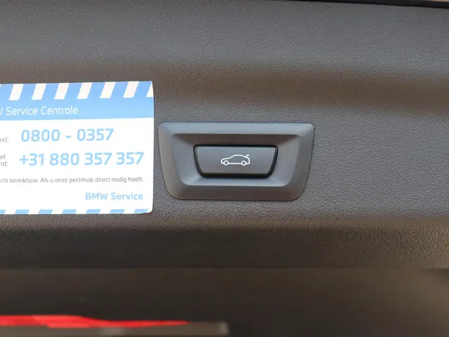 BMW X1 xDrive25e 2023 Hybride Benzine 13