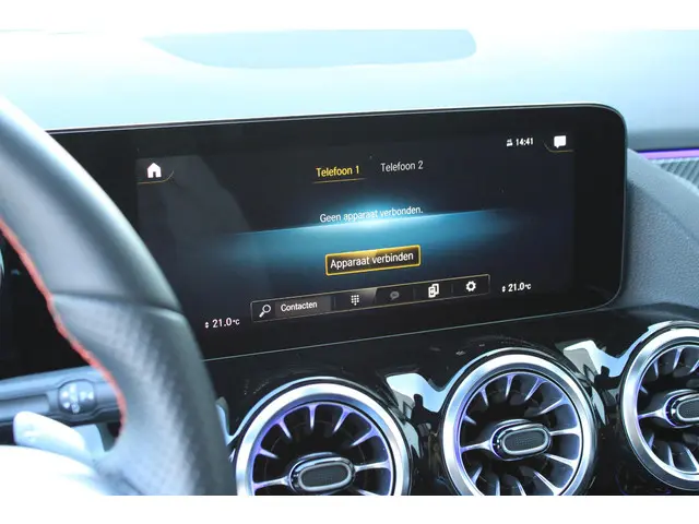 Mercedes-Benz GLA 180 AMG 2022 Benzine 23