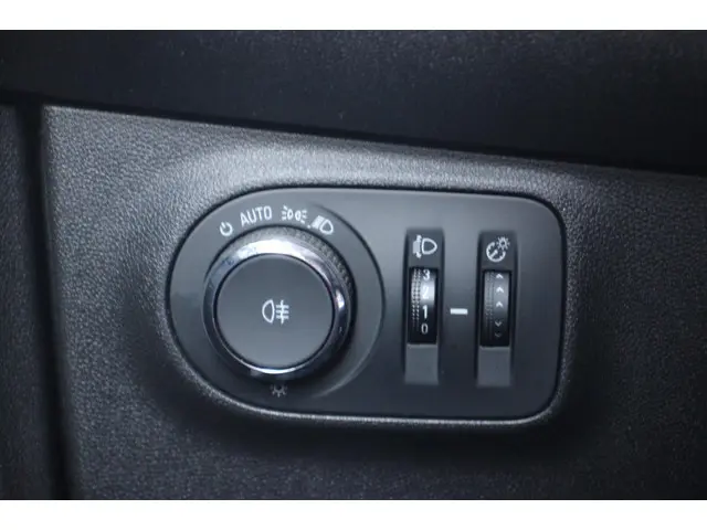 Opel ADAM 1.2 Sport 2015 Benzine 19