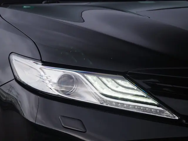 Toyota Camry 2.5 Hybrid Premium 2020 Hybride Benzine 7