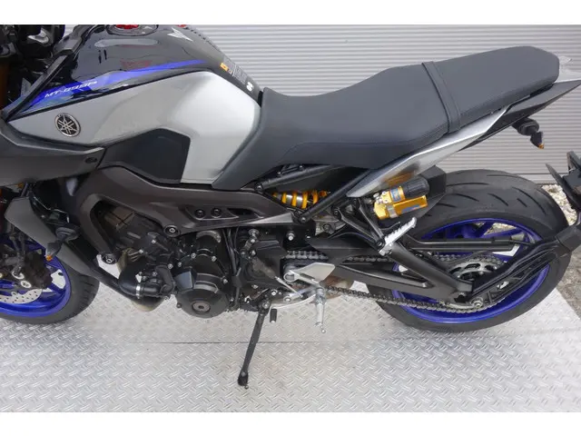 Yamaha MT 09 SP 2017 Benzine 14
