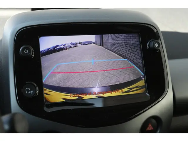 Toyota Aygo 1.0 VVT-i x-joy 2019 Benzine 11