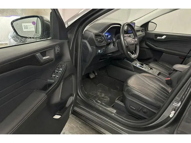 Ford Kuga 2.5 PHEV Vignale 2022 Hybride Benzine 7