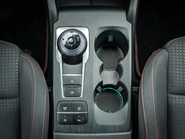 Ford Focus Wagon 1.0 EcoBoost ST Line 2019 Benzine 35