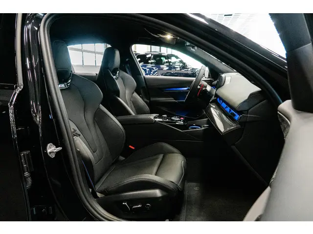 BMW M5 5-serie 2025 Hybride Benzine 20