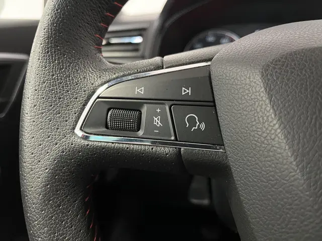 SEAT Ibiza 1.0 TSI FR Intense 2021 Benzine 28