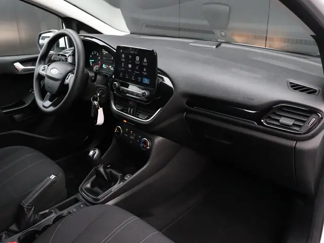 Ford Fiesta 1.1 Trend 2018 Benzine 20