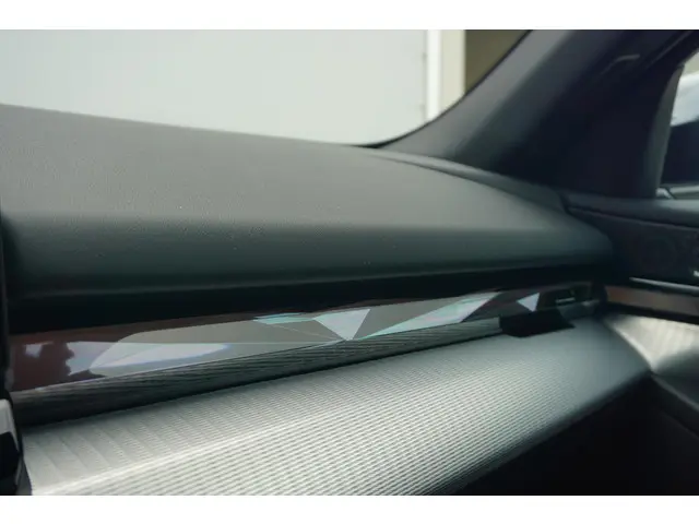 BMW i5 eDrive40 2025 Elektrisch 17