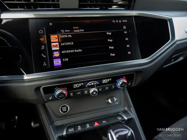 Audi Q3 Sportback 35 TFSI S-Line 2022 Benzine 26