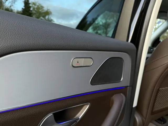 Mercedes-Benz GLE GLE350de 4MATIC 2021 Hybride Diesel 15