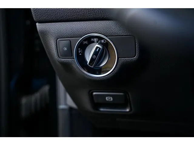 Mercedes-Benz GLA GLA 180 2019 Benzine 20