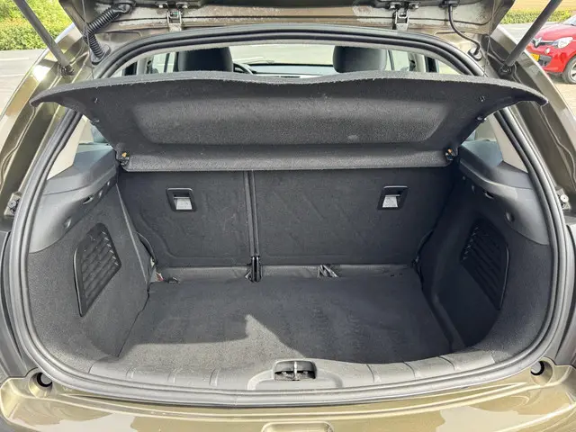 Citroën C3 1.2 VTi Coll. Light 2012 Benzine 21