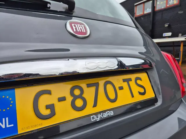 Fiat 500 1.2 Lounge Navi, Cruise, NAP, 1e eig 2019 Benzine 23