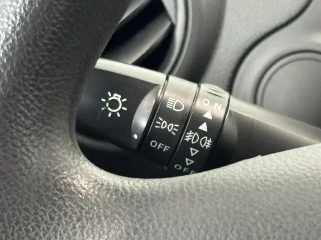 Mitsubishi Space Star 1.0 Inform 2013 Benzine 26