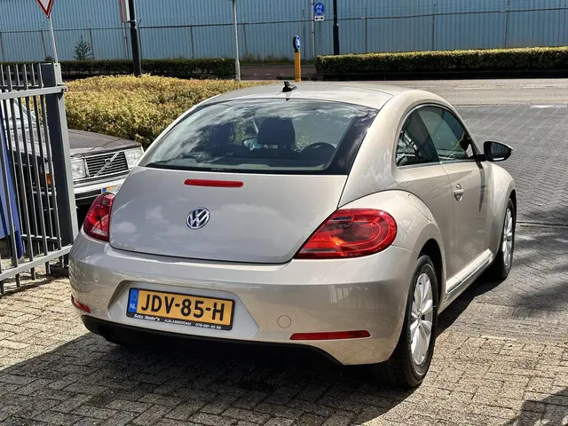 Volkswagen Beetle 1.2 TSI Design 2013 Benzine 4