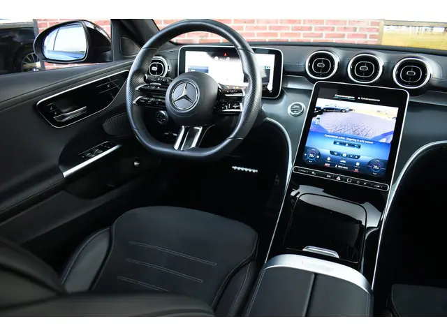 Mercedes-Benz C-Klasse Estate 200 AMG Line 2021 Benzine 3