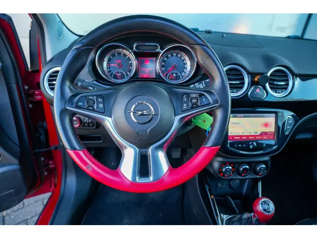 Opel ADAM 1.0 Turbo Rocks 2015 Benzine 6