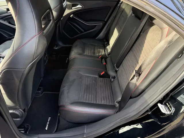 Mercedes-Benz CLA AMG 45 4MATIC Ambition 2017 Benzine 13