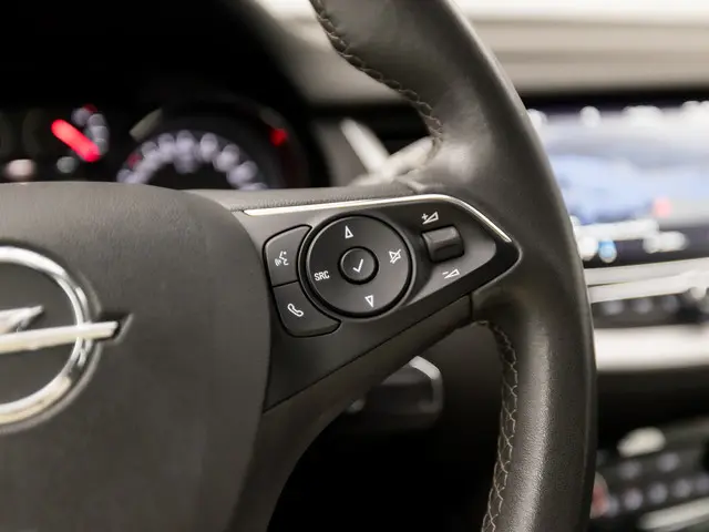 Opel Grandland X 1.2 Turbo Sport 2021 Benzine 20