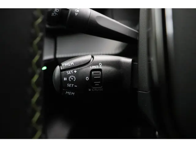 Peugeot e-208 EV GT 350 50 kWh 2021 Elektrisch 29