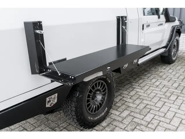 Toyota Land Cruiser 4.0 V6 Tembo Camper 2022 Benzine 10