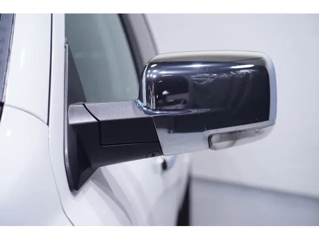 Dodge Ram 1500 5.7 V8 4x4 Crew Cab 5'7 Rebel 2019 Benzine 15