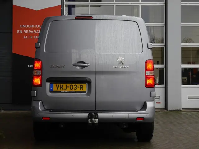 Peugeot Expert 2.0 BlueHDI 145 S&S L2 2022 Diesel 4