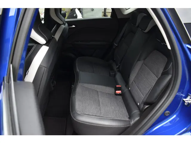 Renault Captur TCe 90 Intens 2022 Benzine 11