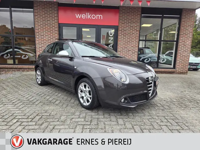 Alfa Romeo MiTo 1.4 Super 2015 Benzine 9