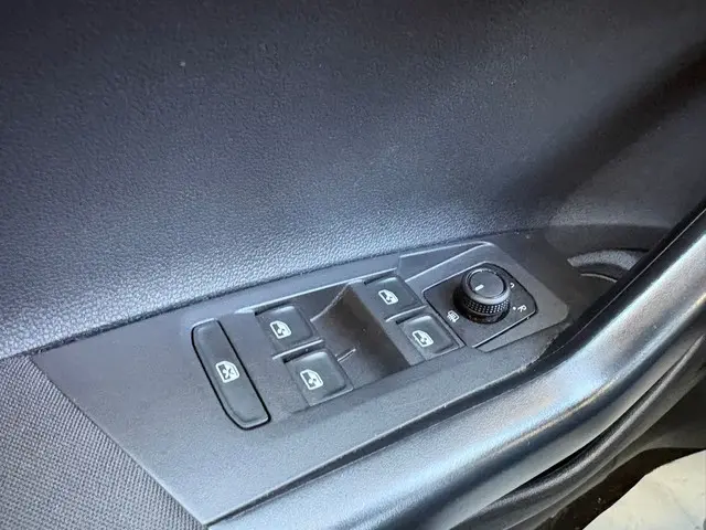 Volkswagen Polo 1.0 TSI Polo PDC/ CARPLAY 2022 Benzine 11