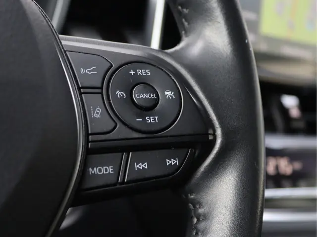 Toyota Corolla 1.8 Hybrid Style 2019 Hybride Benzine 31