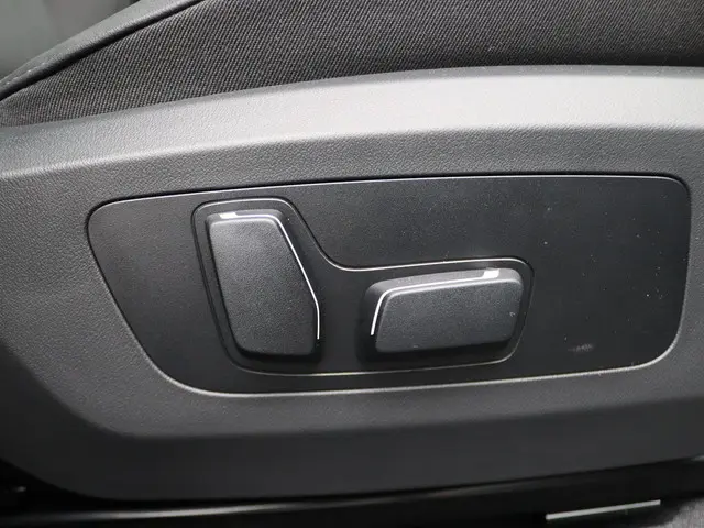 BMW X3 30e xDrive 2025 Hybride Benzine 29