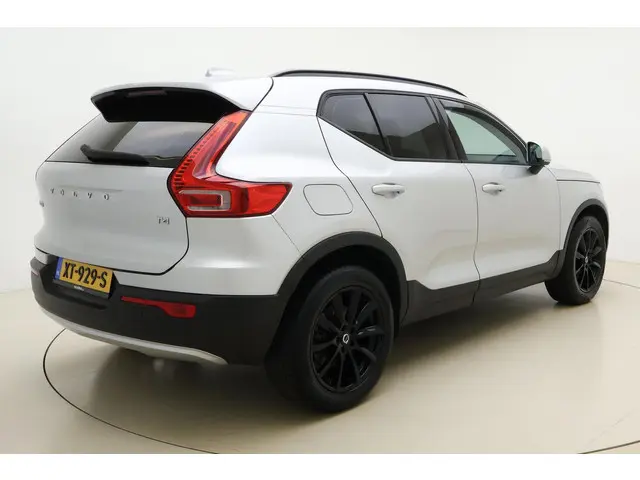 Volvo XC40 2.0 T4 Momentum 2019 Benzine 2