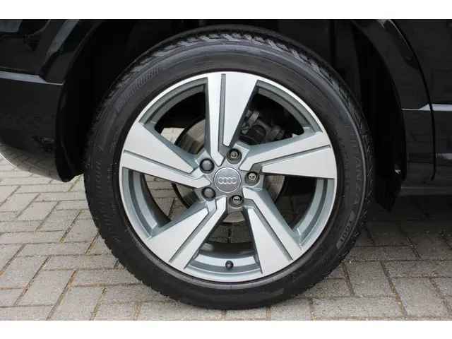 Audi Q2 1.4 TFSI | Limited | S-Tronic | Led | Navi 2018 Benzine 14
