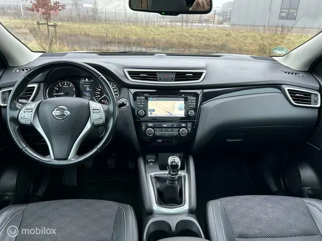 Nissan QASHQAI 1.2 Tekna Led/Pano/360/Trekhaak 2015 Benzine 14