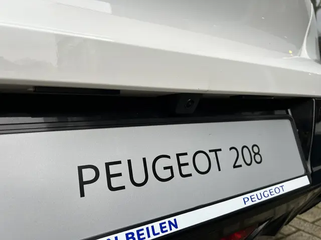 Peugeot 208 1.2 Turbo 100 PK Allure 2025 Benzine 31
