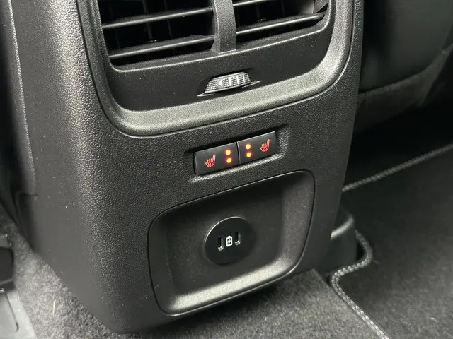 Ford Kuga 2.5 PHEV Active X 2024 Hybride Benzine 46