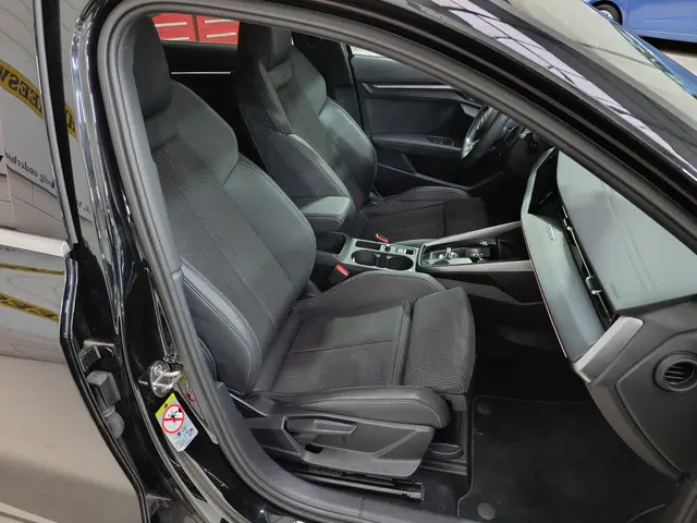 Audi A3 Sportback 35 TFSI edition one 2020 Benzine 17