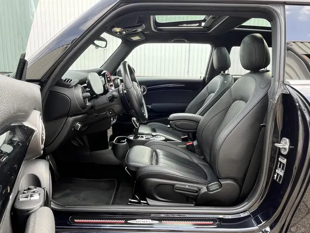 MINI Cooper Mini 2.0 John Works Essential 2021 Benzine 14