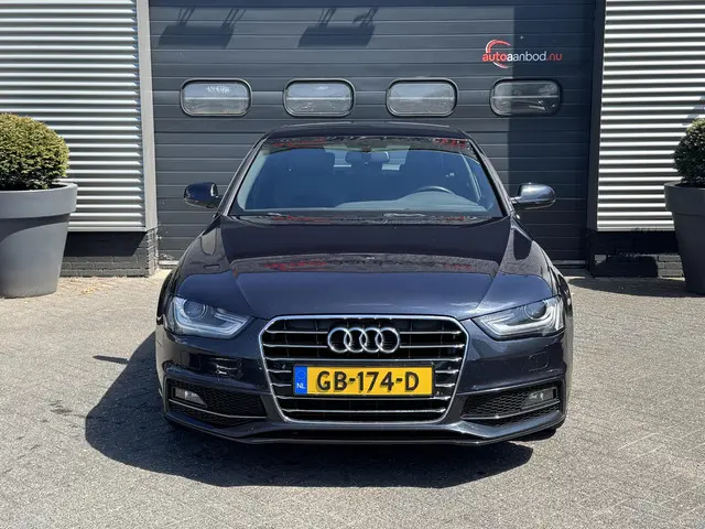 Audi A4 Limousine 1.8 TFSI S Edition 2015 Benzine 5