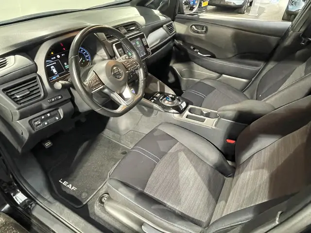 Nissan Leaf Acenta 40 kWh 2020 Elektrisch 23