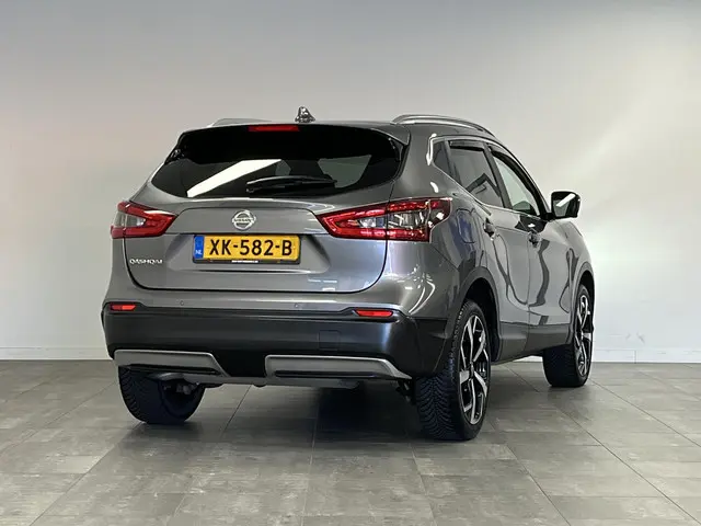 Nissan QASHQAI 1.2 Tekna + 2019 Benzine 2
