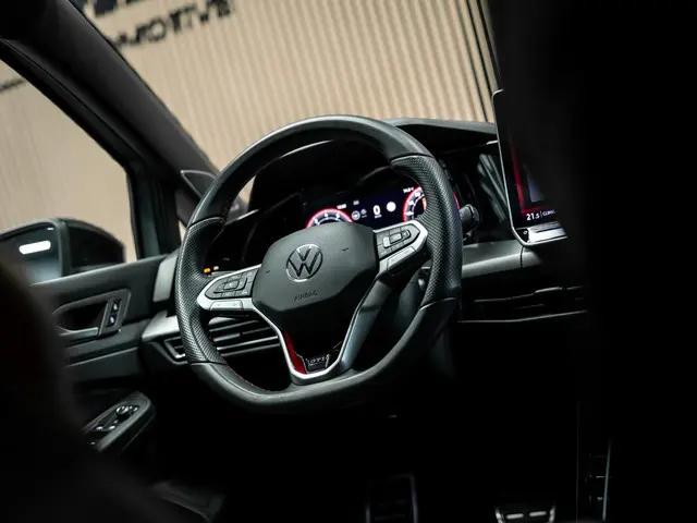 Volkswagen Golf 2.0 TSI GTI Clubsport 2024 Benzine 26