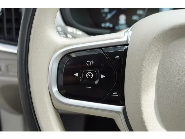 Volvo V90 2.0 T8 AWD Inscription 2018 Hybride Benzine 13