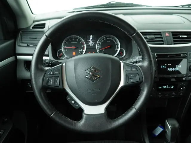 Suzuki Swift 1.2 Exclusive Automaat 2014 Benzine 11