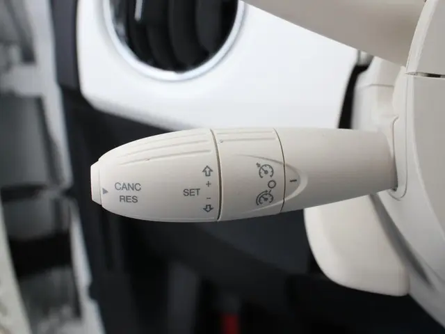 Fiat 500 1.0 Hybrid Dolcevita 2024 Benzine 14