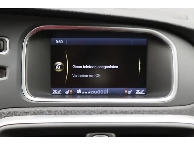 Volvo V40 Cross Country 1.6 T4 Summum 2014 Benzine 45